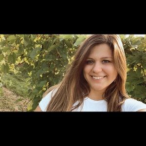 Meet your Posher, Megan